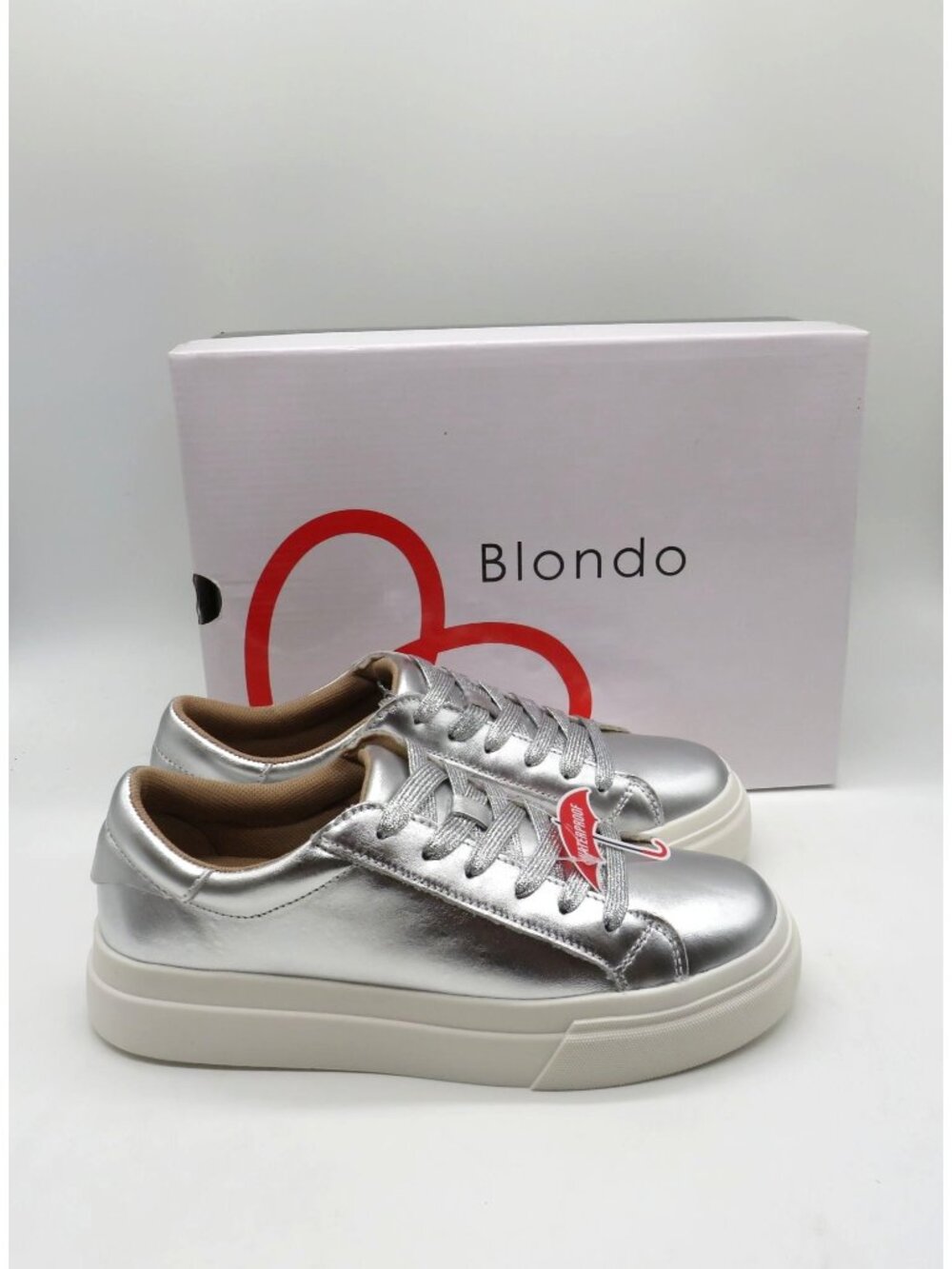 Blondo Venna Womens Waterproof Silver Leather Sneakers Size 9 M NEW